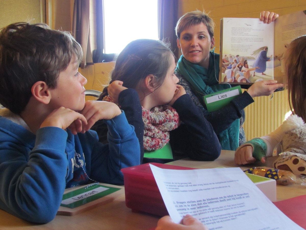 Catechesebijeenkomst 4 voor de eerste communicanten 2017 | Zondag 5 maart 2017 | Sint-Anna-ten-Drieënparochie, Antwerpen Linkeroever